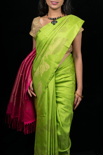 Palam Silks | Parrot Green Handloom Kanchipuram Silk Saree