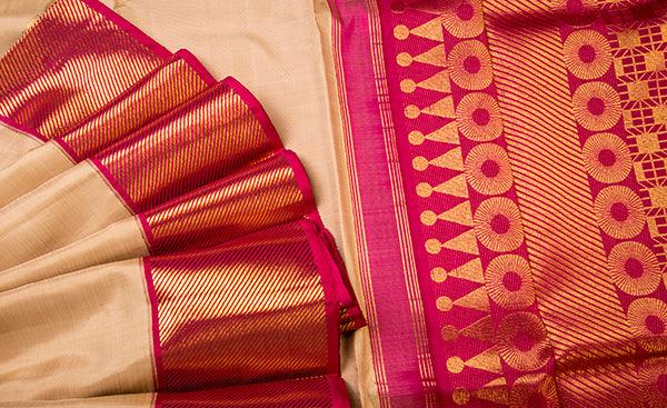 Cream & Magenta Pure Kanchipuram Handloom Silk Saree